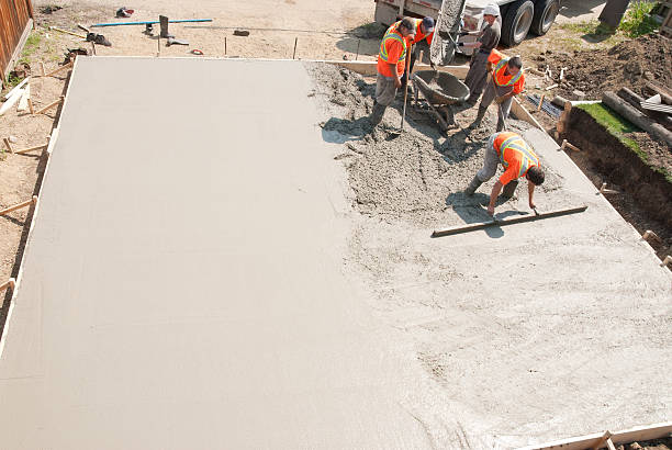 Best Concrete Pool Decks in Walnut Creek, CA